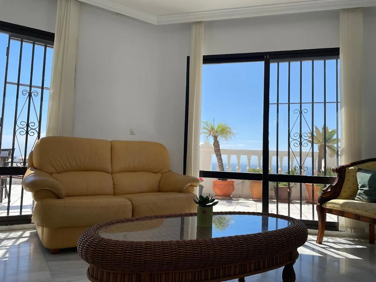 Villa Ladera Panorama - Private Heated Pool Нерха