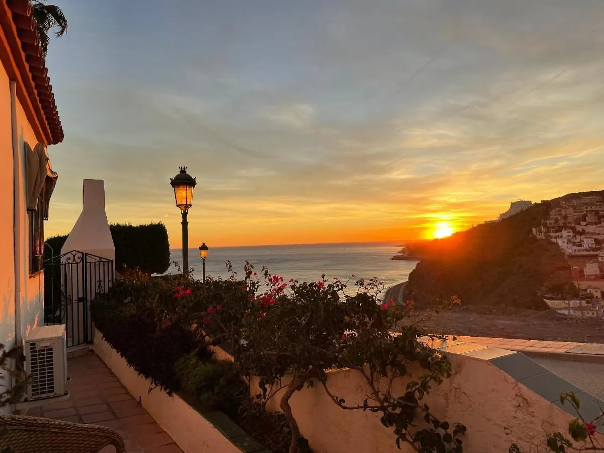 Villa Ladera Panorama - Private Heated Pool Нерха Испания